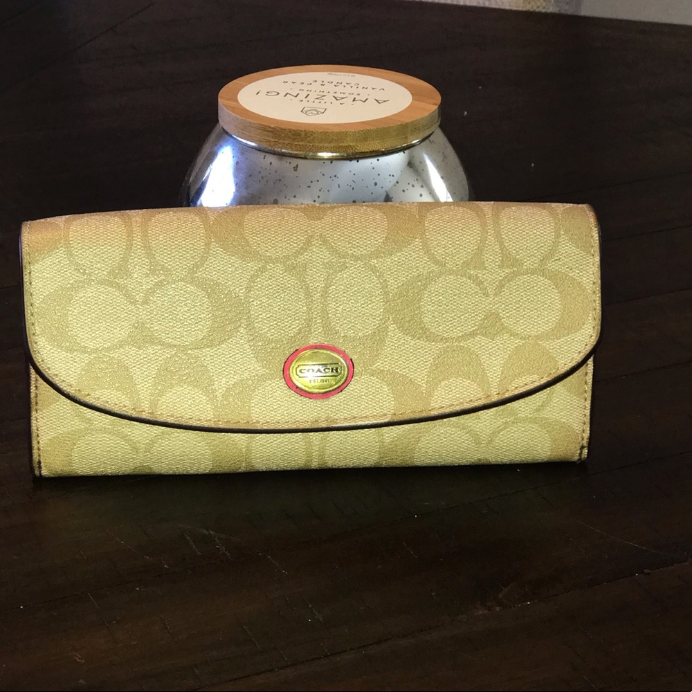 Coach wallet